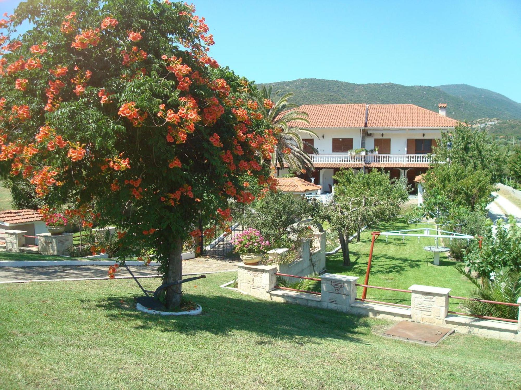 Villa Tonia Apartments Szárti Kültér fotó